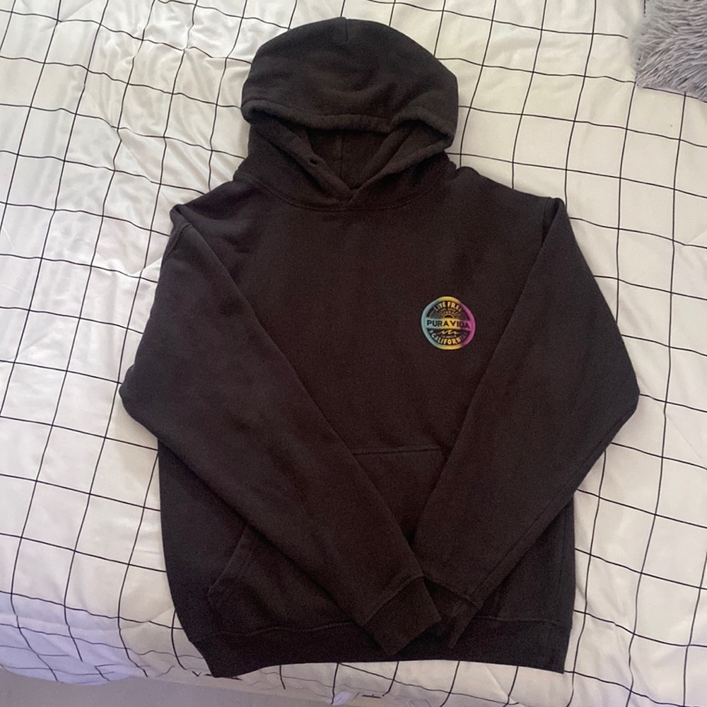 Pura Vida Live Free Hoodie.